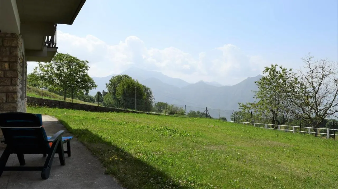 Il Roseto Mountain Lake Iseo Hospitality Bossico 0*,  Italy
